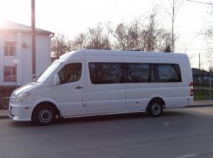 Прокат автобуса в Краснодаре на термальные источники в горы на море свадьбу