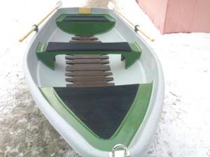 Моторно-гребная лодка Шарк-408