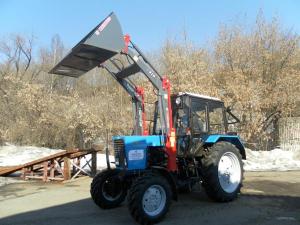 Трактор Беларус 82.1 с Погрузчиком  Метал Фах Т-219/2 Вепрь Производитель погрузчика Metal Fach (Польша)