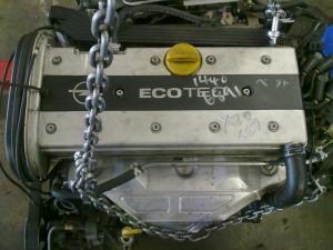 Двигатель Opel X20XEV