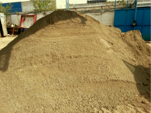 Песок из отсевов дробления щебня с доставкой Сегодня от 10 м3