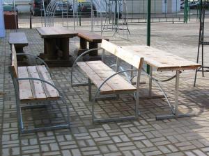 Скамейки и столики для дачи  Красный сулин