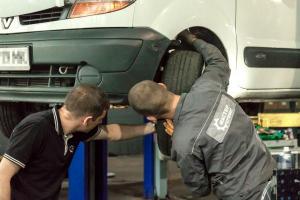 Диагностика, замена и ремонт рулевой системы в Белгороде. Гарантия 6 месяцев!