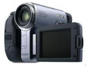 Продам видеокамеру sony TRV19E в очень хорошем состоянии