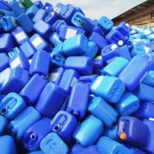 Покупаем отходы пластмассы: ПВХ, ПК, ПС, ПНД, ПП, ПВД, ПА.