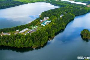 Дом на берегу лесного озера в Беларуси продаю или обменяю на Российскую Федерацию