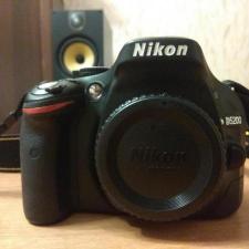 Фотоаппарат Nikon d5200 body в отличном состоянии