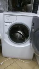 Фронтальная стиральная машина ARISTON