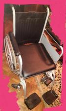 Продаю 2 инвалидные коляски(прогулочную и комнатную)