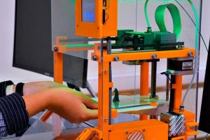 3д принтер метеор 3D принтер, который действительно подходит для дома
