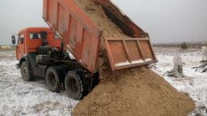 Доставка сыпучих грузов в Гатчине и Гатчинском районе