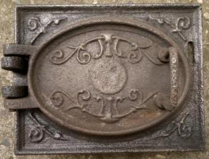 Печная дверь чугунное литье 1890 года
