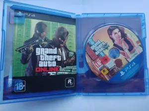 Игра для PlayStation 4 Grand Theft Auto V