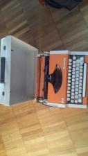 * 1979 Печатная механическая портативная пишущая машинка { Unis De Lux} Рус шрифт
