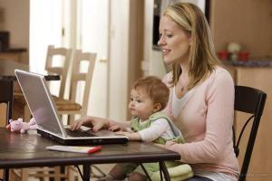 Менеджер онлайн на дому ( для мам в декрете)