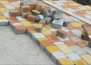 Укладка тротуарной плитки, гранитного камня, дикого камня, на загородном участке