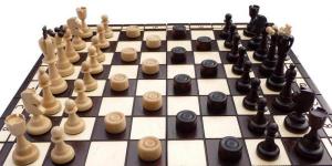 Онлайн тренер по шахматам и шашкам