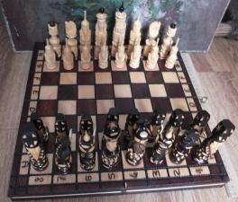 Шахматы деревянные, ручная резьба по дереву, ручная авторская работа