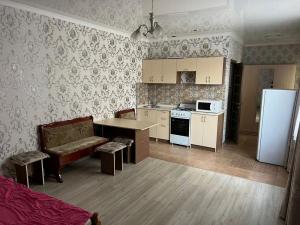 Сдам однокомнатную квартиру на любой срок по адресу:Байкальск, микрорайон Гагарина, 190