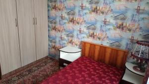 Сдам двухкомнатную квартиру на любой срок по адресу:Среднеуральск ,Гашева пер., 4А