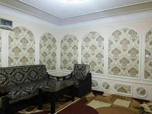 Сдам 2-х комнатную квартиру, на любой срок:Сызрань Астраханская улица, 25, подъезд 1