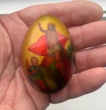 Яйцо пасхальное с изображением Воскресения Христова
