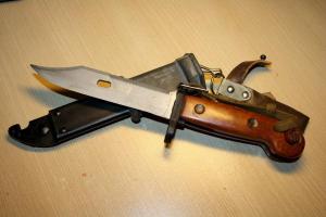 Штык нож АКМ (6х3) бакелитовая рукоять и ножны