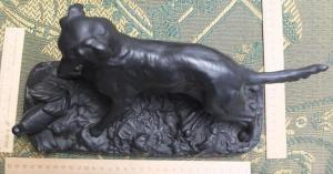 Чугунная статуэтка Охотничья собака с куропаткой, Касли, 1972 год