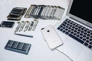 Необходимо качественно выполнить ремонт техники Apple?