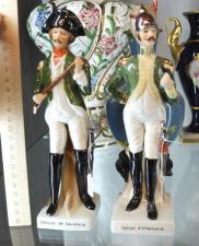 Фарфоровые статуэтки Кавалерийский офицер и Солдат пехотный, фарфор Франция