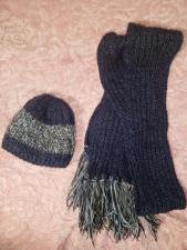 Продам: шапку с шарфом