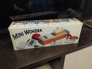 Овощерезка Mini Wonder (набор с тёрками), новая