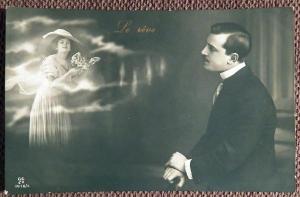 Антикварная открытка "В мечтах"