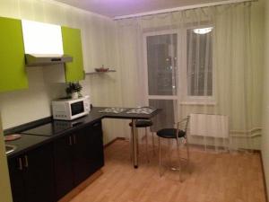 Сдам однокомнатную квартиру на любой срок по адресу:Каменск-Шахтинский Ворошилова, 154