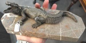 Бронзовая статуэтка Крокодил, серебрение, старинный
