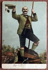 Антикварная открытка "Мужчина в национальном костюме"