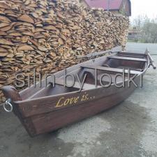 Лодка деревянная "Love is..."