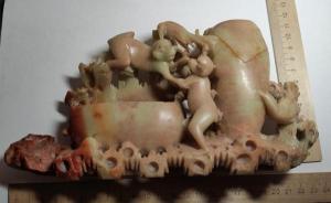 Китайское настольное украшение Обезьянки, резьба по мыльному камню, начало 20го века