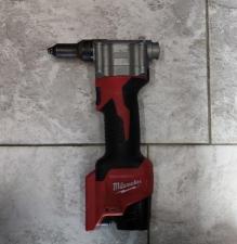 Заклепочник Milwaukee M12 BPRT