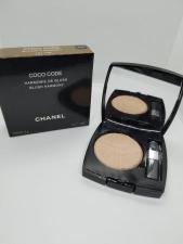 Пудровые румяна Chanel Coco Code