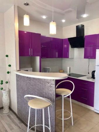 Квартира в аренду в Азово, Российская улица, 43В фото №0