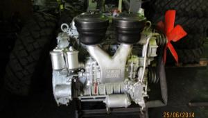 Двигатель ЯАЗ 204Г и насос-форсунки с хранения